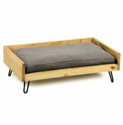 Designed By Lotte Hondenmand Turana Bruin